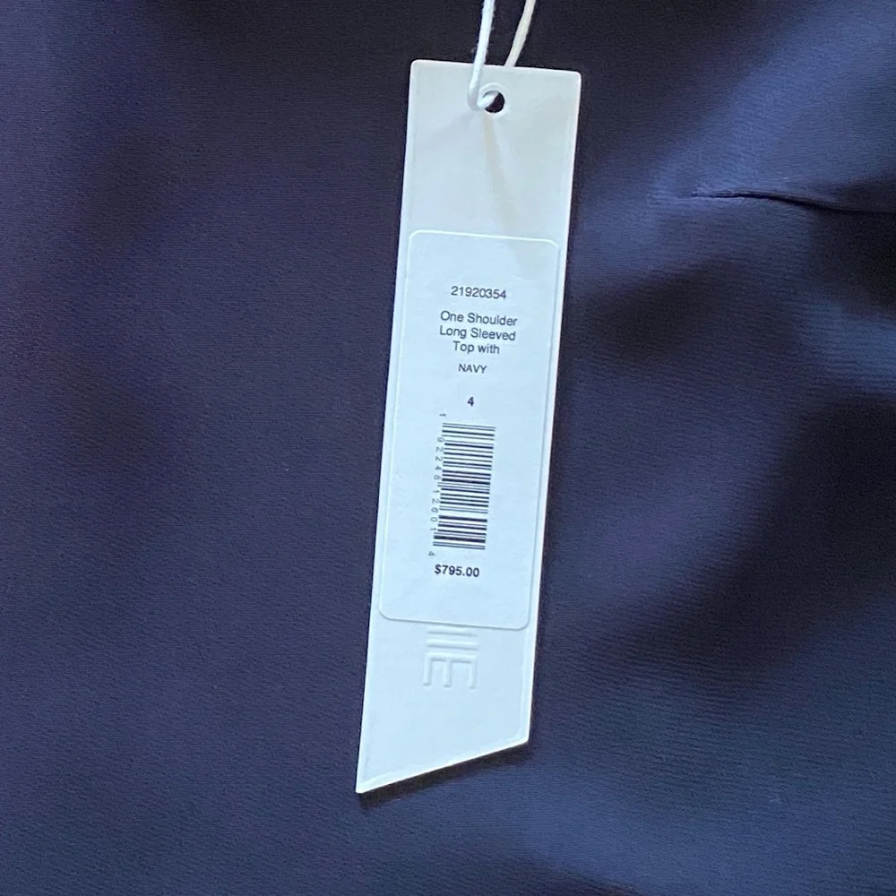 Cushnie et Ochs Navy One-Shoulder Gathered Sleeved Top NWT